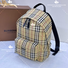 BURBERRY CHECK BACKPACK - LIKE AUTH 99%