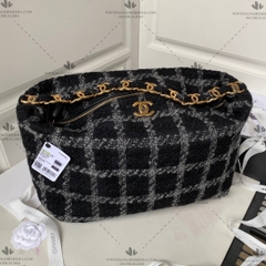 CHANEL HOBO MAXI AS3564 - LIKE AUTH 99%