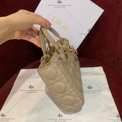 MEDIUM LADY D-JOY BAG - LIKE AUTH 99%