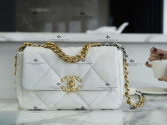 CHANEL 19 BAG AS1160 -  LIKE AUTH 99%