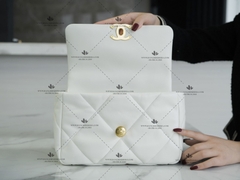 CHANEL 19 BAG AS1160 -  LIKE AUTH 99%