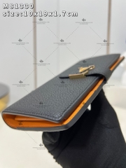 LV VERTICAL WALLET M81330 - LIKE AUTH 99%