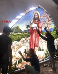 Tác phẩm tranh kính nhà thờ mới Coba Artglass