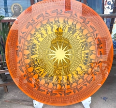 Mặt bàn tròn kính nghệ thuật hoạ tiết trống đồng Ngọc Lũng