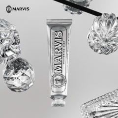 Kem Đánh Răng Trắng Răng Cao Cấp Marvis Whitening Mint 85ml