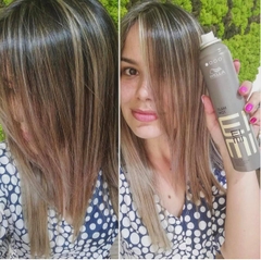 Xịt dưỡng bóng tóc Wella Professionals EIMI Glam Mist Shine Spray 200ml