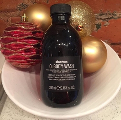 Sữa tắm dưỡng mềm da Davines OI Body Wash 280ml