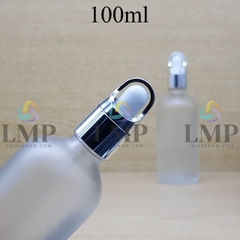 Chai tinh dầu phun mờ nắp bóp quai xách 100ml