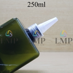 Chai lotion vuông nắp nhọn sọc