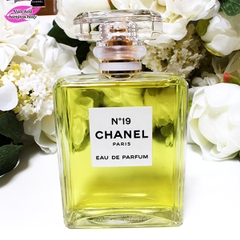 Chanel No.19