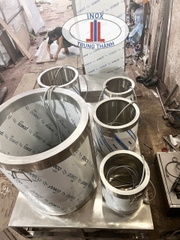 Nồi nấu phở/bún cá bộ 5 chiếc ( kèm bàn ) Nồi nấu phở/bún cá bộ 5 chiếc ( kèm bàn )