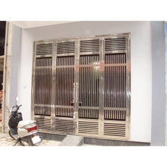 Cửa inox 4 cánh thanh inox song song Cửa inox 4 cánh thanh inox song song