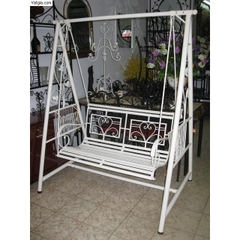 Xích đu inox họa tiết đơn giản sơn tĩnh điện Xích đu inox họa tiết đơn giản sơn tĩnh điện