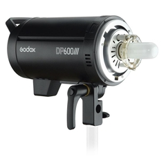 Đèn Flash Studio Godox DP600 III