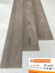 Sàn gỗ công nghiệp TH Floor 12mm mã TH604
