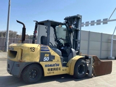 Xe Nâng 5 Tấn Komatsu Đã Qua Sử Dụng - Model FH50-1 (Sản Xuất: 12/2013)
