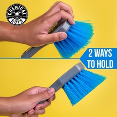 STIFFY BLUE BRUSH (ACCG05) Medium & Heavy- Bàn chải xanh biển vệ sinh thảm, lốp xe