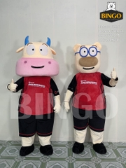 Mascot bà và gấu Aquaman