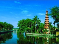 Tour Du Lịch Đền Quán Thánh  - Chùa Trấn Quốc - Royal City