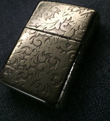 Zippo dập nổi 5 mặt đồng thau vỏ dày