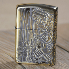 Zippo Nhật cá chép vỏ dày phiên bản đồng và bạc 1