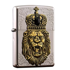 Zippo sư tử vương miệng hoàng gia