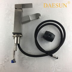 Vòi lavabo nóng lạnh dây kéo  DASESUN DS 3215