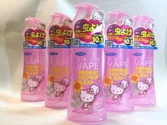 Xịt chống muỗi Nhật Bản SKIN VAPE HELLOKITTY