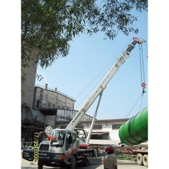 Cho thuê xe cẩu bánh lốp 25 tấn Zoomlion Cho thuê xe cẩu bánh lốp 25 tấn Zoomlion