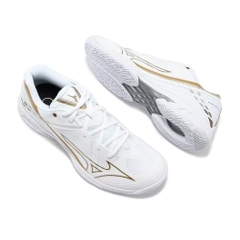 GIÀY MIZUNO WAVE CLAW 3 - TRẮNG VÀNG BẠC