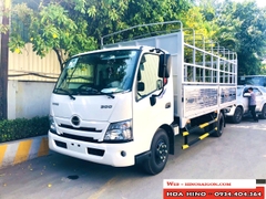 Hino 5 tấn XZU730L - thùng dài 5m7 đời 2021