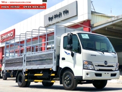 Hino 5 tấn XZU730L - thùng dài 5m7 đời 2021