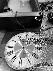 Đồng Hồ Hư Chết Trong Nhà Gây Mất Vận Khí Tài Lộc