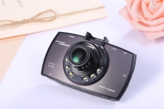 Camera hành trình DVR G30L Full HD tặng thẻ 8GB Camera hành trình DVR G30L Full HD tặng thẻ 8GB