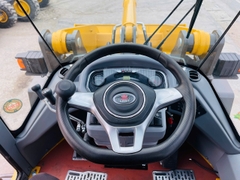 Máy Xúc Lật LG958 - Động cơ 6 máy