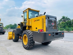 Máy Xúc Lật LG958 - Động cơ 6 máy