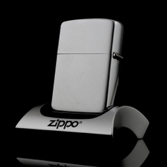 Zippo-co-quy-hiem-phien-ban-gioi-han-DE-MOLAY-EMBLE-1950-bao-tang-zippo-co