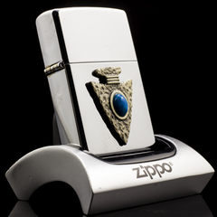Zippo La Mã Turquoise Arrow Head Blue Stone XVI 2000 Zippo La Mã Turquoise Arrow Head Blue Stone XVI 2000
