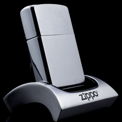Zippo Cổ Brushed Chrome 1960 6 Chấm Mộc Đáy Ngược Zippo Cổ Brushed Chrome 1960 6 Chấm Mộc Đáy Ngược