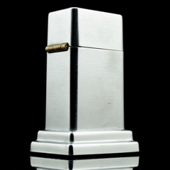 Zippo 1950-1970 Để Bàn Barcroft Lùn Chrome Trơn - Chưa Sử Dụng Zippo 1950-1970 Để Bàn Barcroft Lùn Chrome Trơn - Chưa Sử Dụng