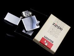 Zippo High Polish Chrome 7 Gạch 1983 9