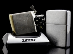 Zippo Cổ Brushed Chrome 1965 1 chấm 8