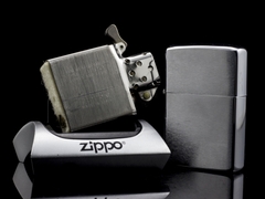 Zippo Cổ Brushed Chrome 1971 3 Gạch Thẳng 8