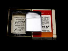 Zippo Cổ High Polish Chrome 1971 3 Gạch Thẳng 8