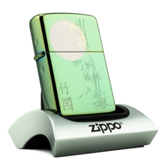 Zippo Khắc Trăng Treo Cành Trúc Zippo Khắc Trăng Treo Cành Trúc