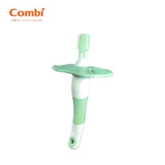 Bàn chải đánh răng Combi Candy Color bước 2