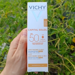 Kem chống nắng dưỡng da có màu Vichy Capital Soleil Anti Dark Spot 3 in 1 50ml