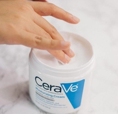 Kem dưỡng ẩm dành cho khô, rất khô CeraVe Moisturising Cream