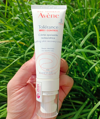 Kem dưỡng phục hồi và làm dịu da nhạy cảm Avene Tolerance Control Soothing Recovery Cream