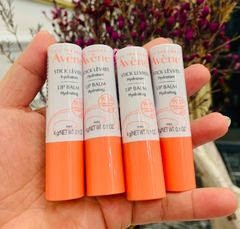 (AIR)Son dưỡng môi êm dịu Avene Lip Balm Hydrating 4g